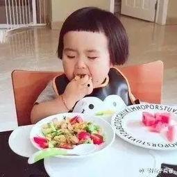 网红奶片吃瓜视频,揭秘网红食品背后的真相